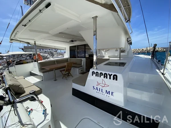 Lucia 40 - Yacht Charter Sailica