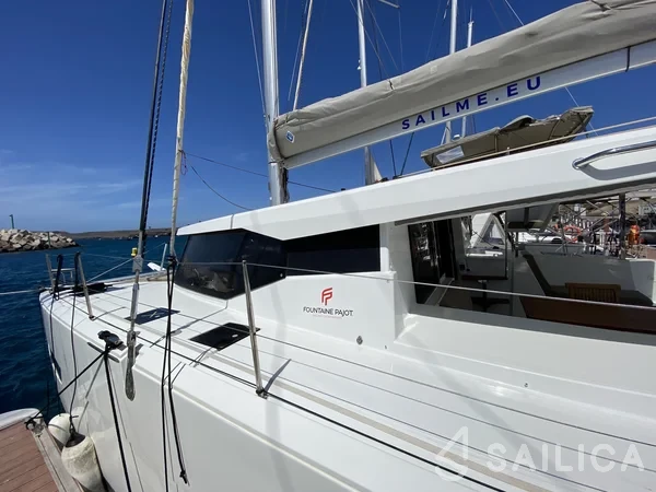 Lucia 40 - Yacht Charter Sailica