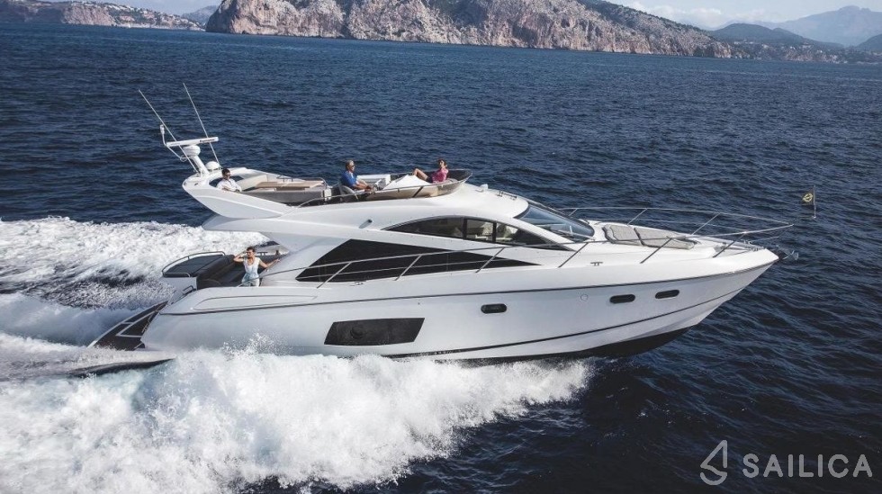 Sunseeker 53 - Yacht Charter Sailica