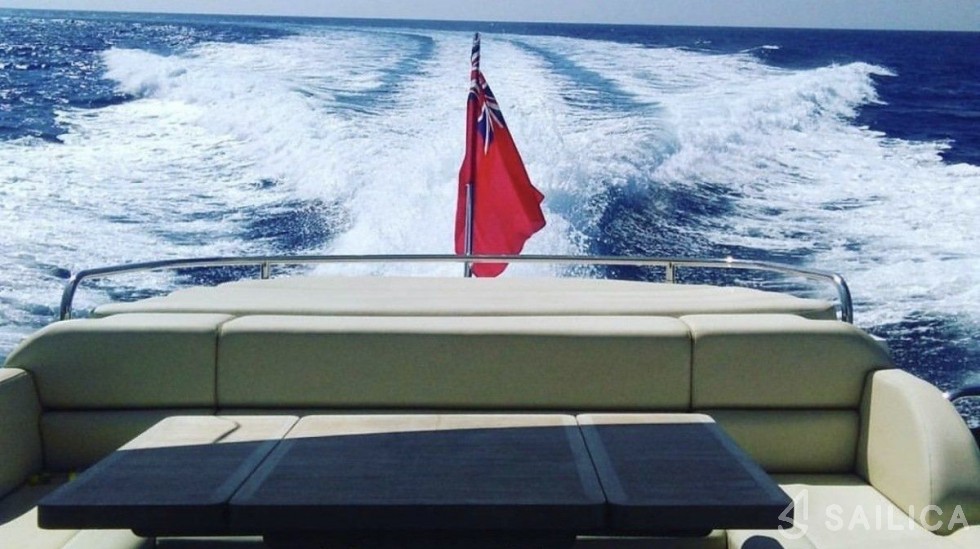 Sunseeker 53 - Yacht Charter Sailica