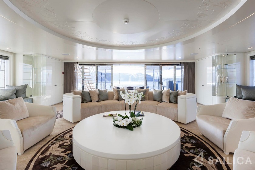 Admiral 55 - Yacht Charter Sailica