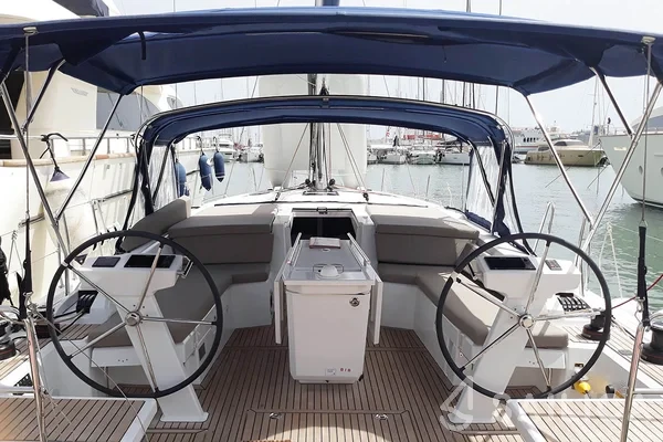 Oceanis 46.1 - Yacht Charter Sailica