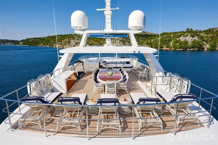 Sanlorenzo 150 - Yacht Charter Sailica