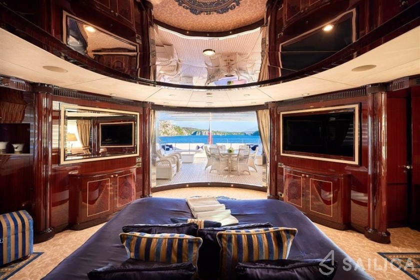 Sanlorenzo 150 - Yacht Charter Sailica
