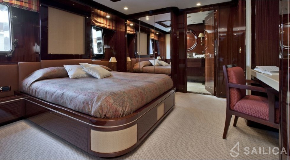 Sanlorenzo 150 - Yacht Charter Sailica