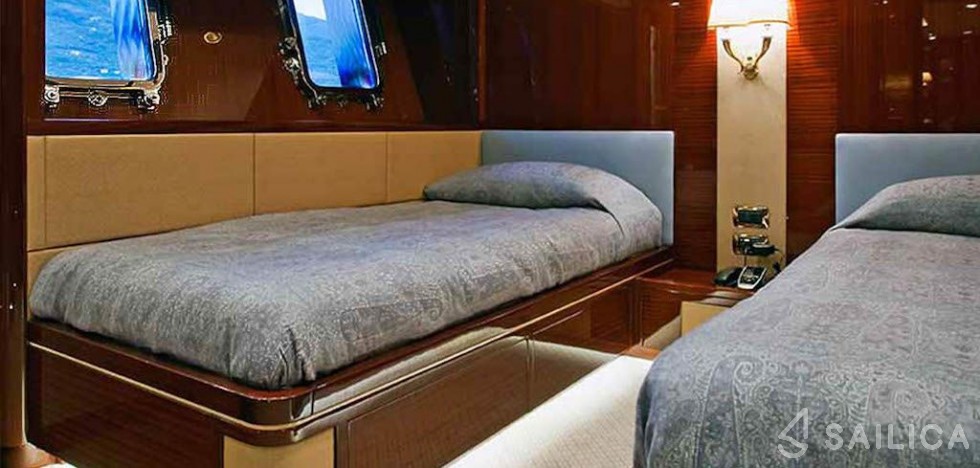 Sanlorenzo 150 - Yacht Charter Sailica