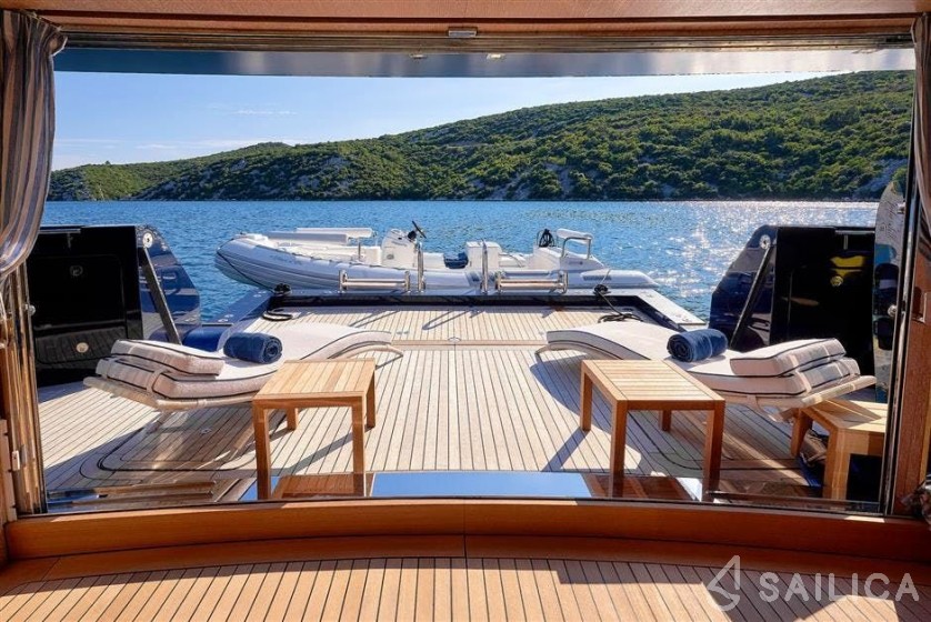 Sanlorenzo 150 - Yacht Charter Sailica