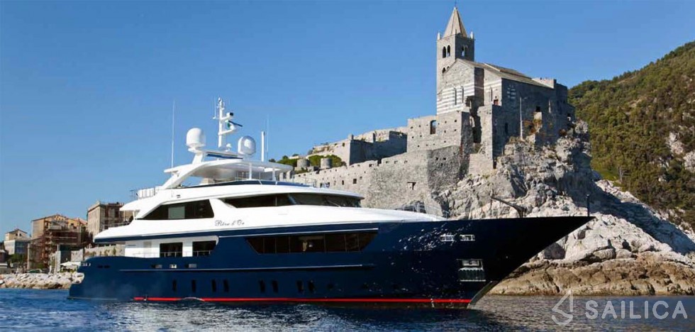Sanlorenzo 150 - Yacht Charter Sailica