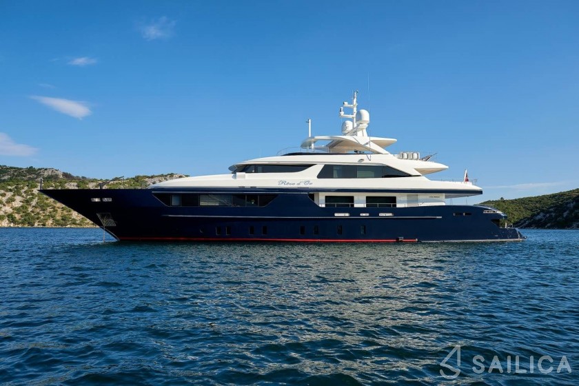 Sanlorenzo 150 - Yacht Charter Sailica