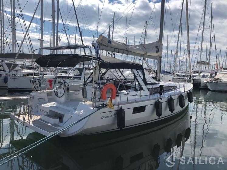 Oceanis 48 - Yacht Charter Sailica