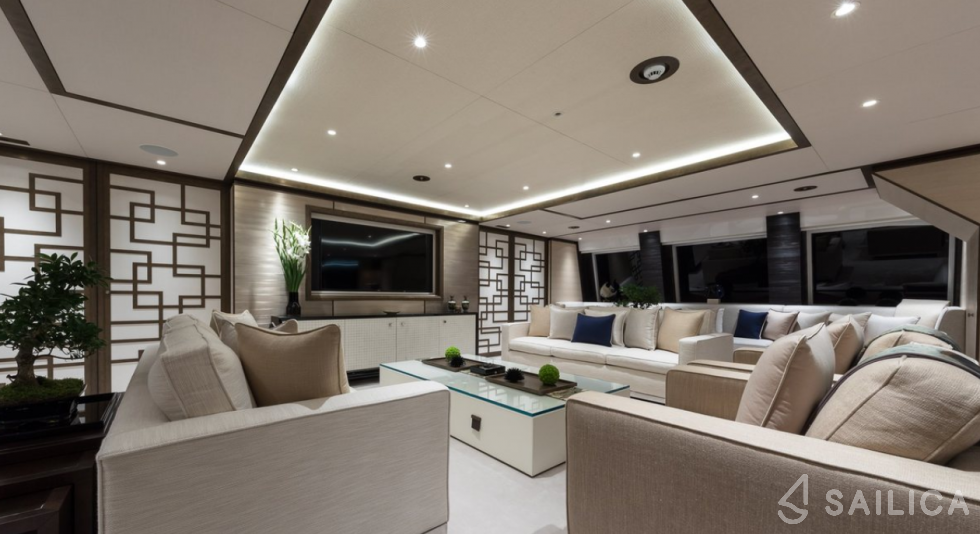 Alia 60 - Yacht Charter Sailica