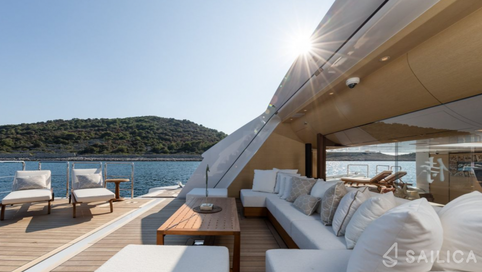 Alia 60 - Yacht Charter Sailica