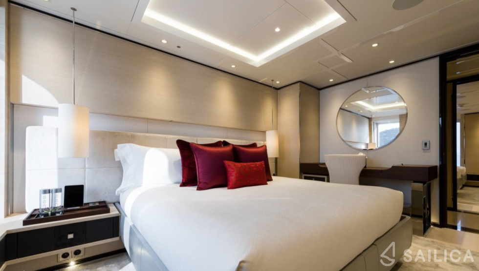 Alia 60 - Yacht Charter Sailica