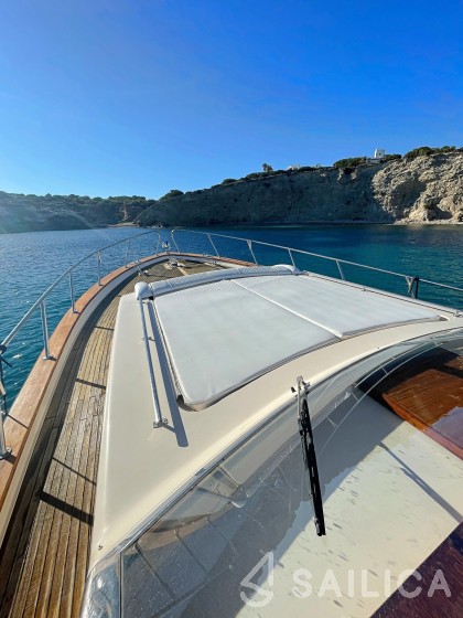 Apreamare 45 - Yacht Charter Sailica