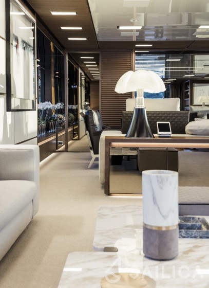 Sanlorenzo 52 Steel - Yacht Charter Sailica