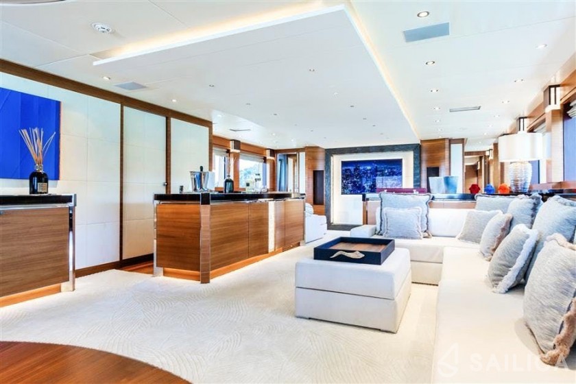 Isa 143 - Yacht Charter Sailica