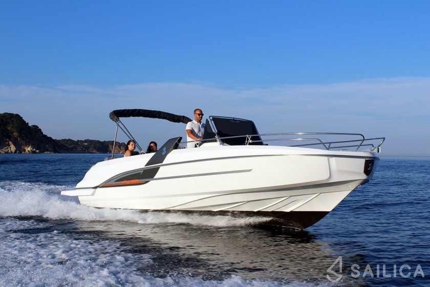 Beneteau Flyer 7.7 - Yacht Charter Sailica