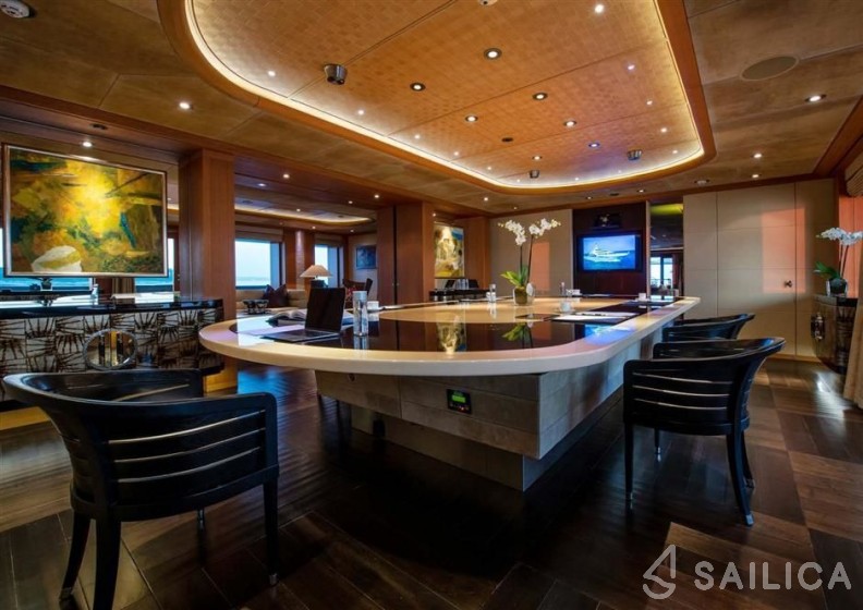 Oceanco 280 - Yacht Charter Sailica