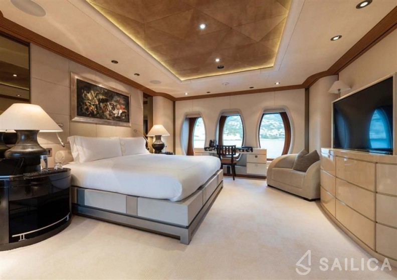 Oceanco 280 - Yacht Charter Sailica