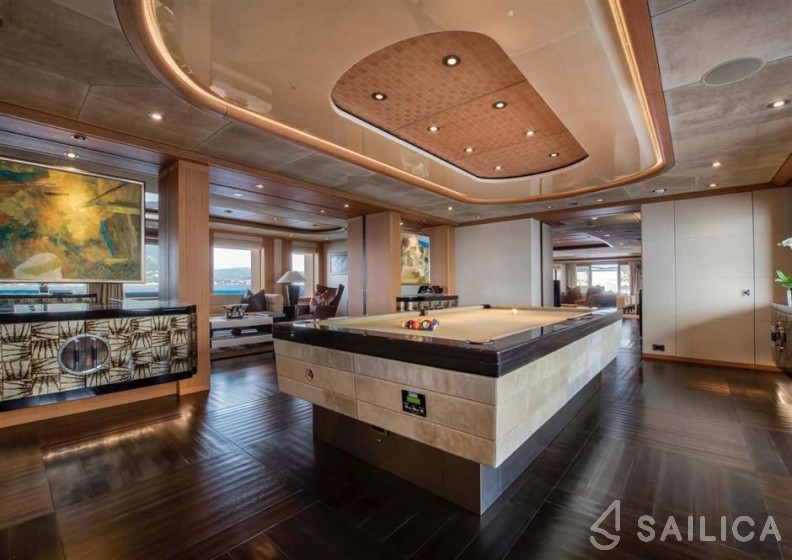 Oceanco 280 - Yacht Charter Sailica