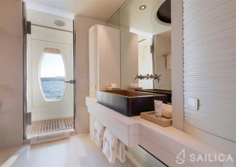 Oceanco 280 - Yacht Charter Sailica