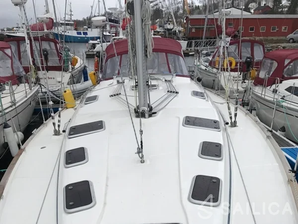 Bavaria 51 Cruiser - Yacht Charter Sailica