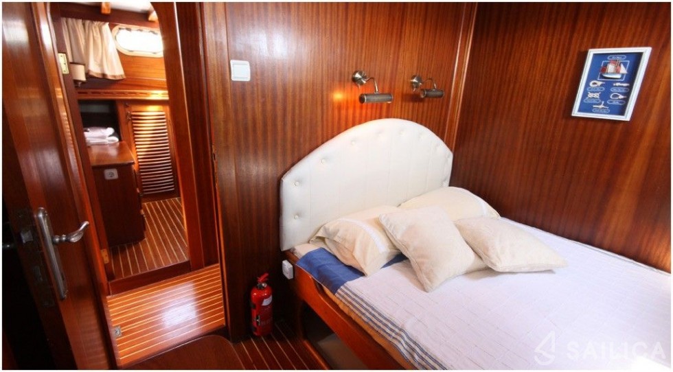 Gulet - Yacht Charter Sailica