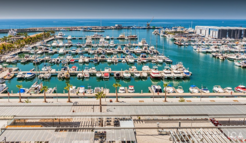 Ronautica 340 - Yacht Charter Sailica