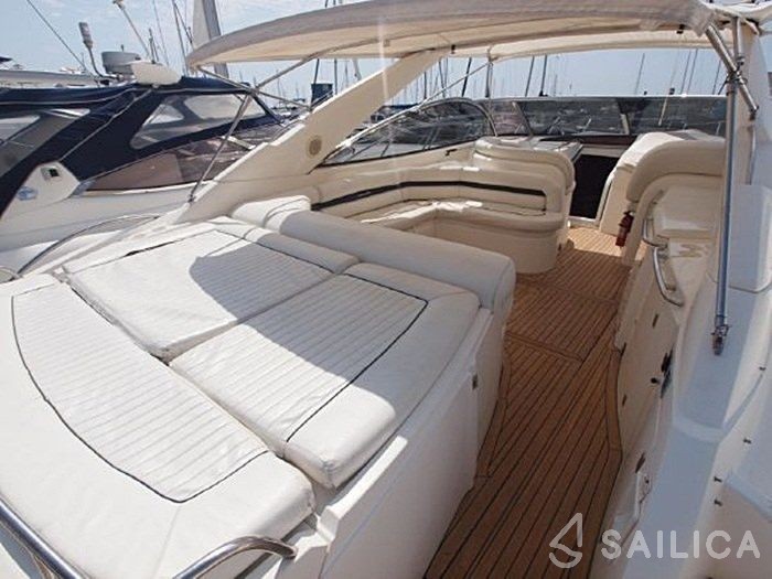 Sunseeker 51 - Yacht Charter Sailica