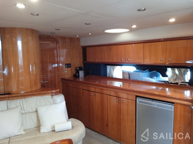 Sunseeker 51 - Yacht Charter Sailica