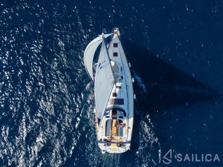 Bavaria 46 Cruiser - Yacht Charter Sailica