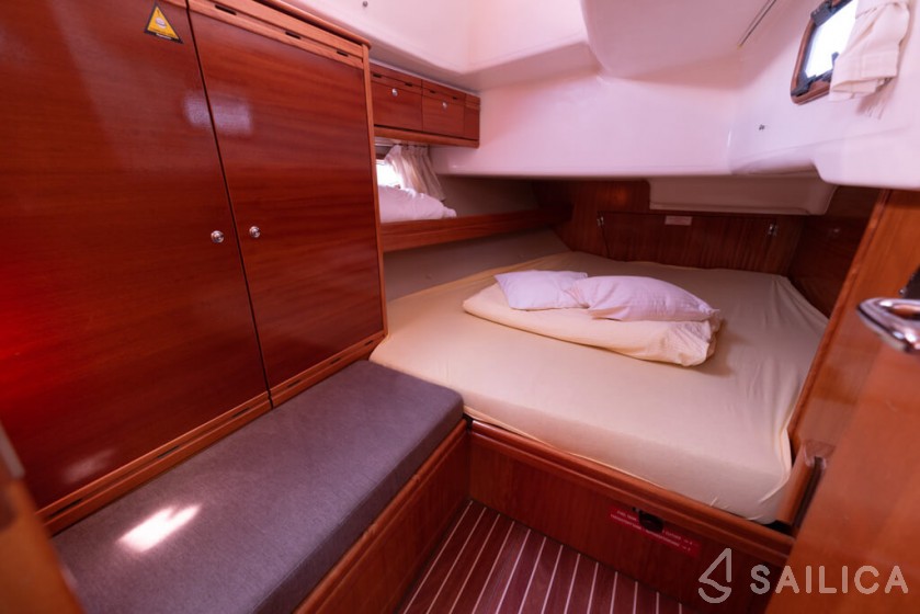 Bavaria 46 Cruiser - Yacht Charter Sailica