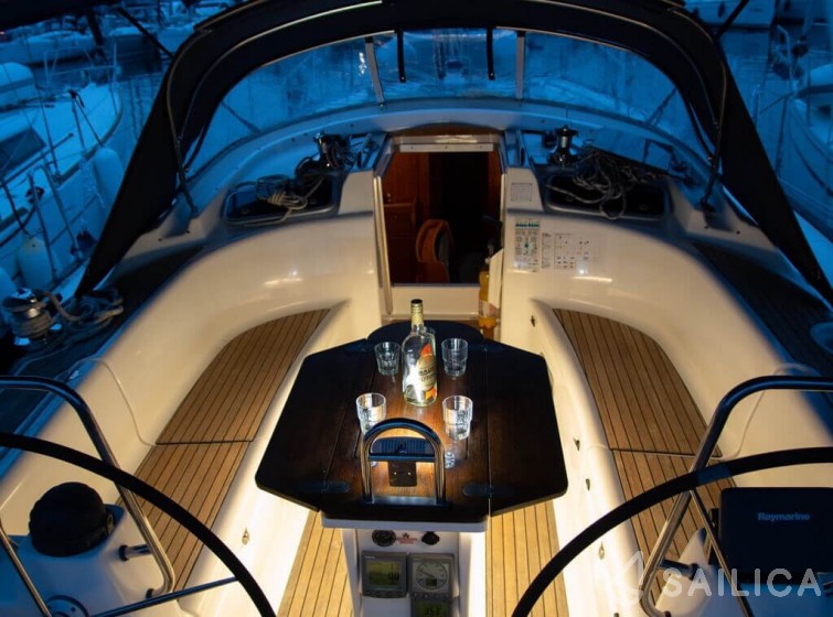 Bavaria 46 Cruiser - Yacht Charter Sailica