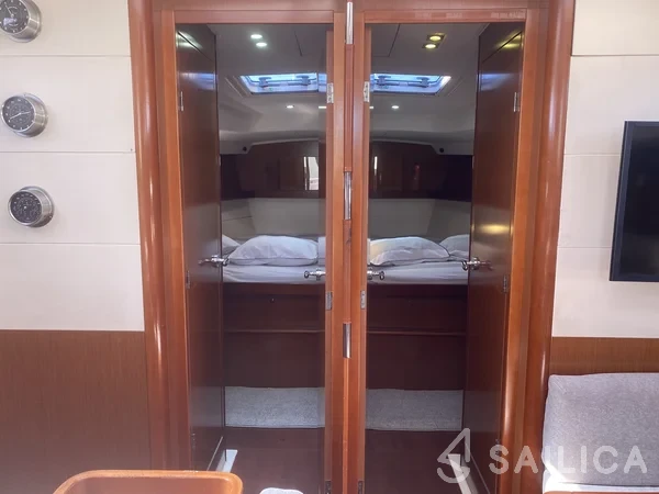 Oceanis 50 Family - Yacht Charter Sailica