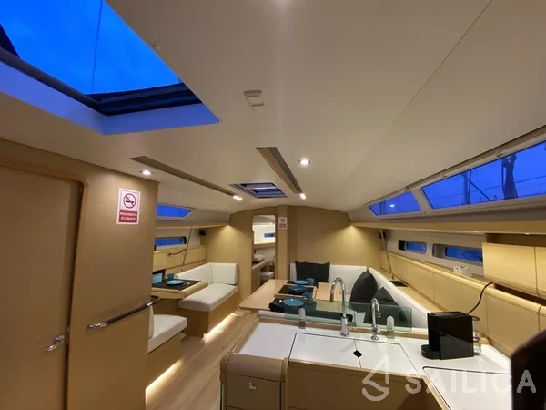 Sun Odyssey 449 - Yacht Charter Sailica