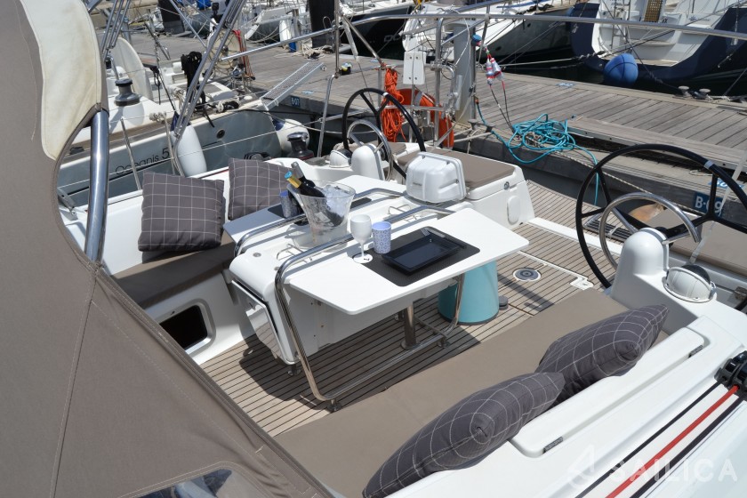 Sun Odyssey 440 - Yacht Charter Sailica