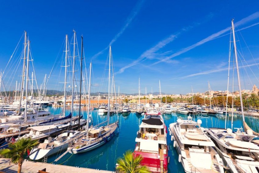 Dufour 460 Grand Large - Yacht Charter Sailica