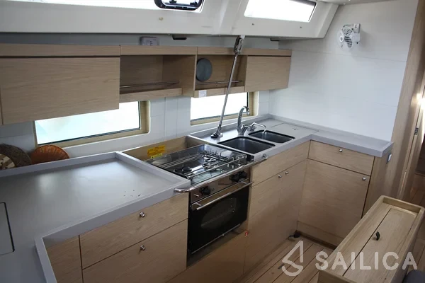 Oceanis 46.1 - Yacht Charter Sailica