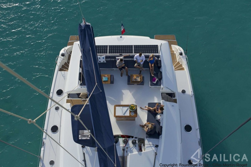 Victoria 67 - Yacht Charter Sailica