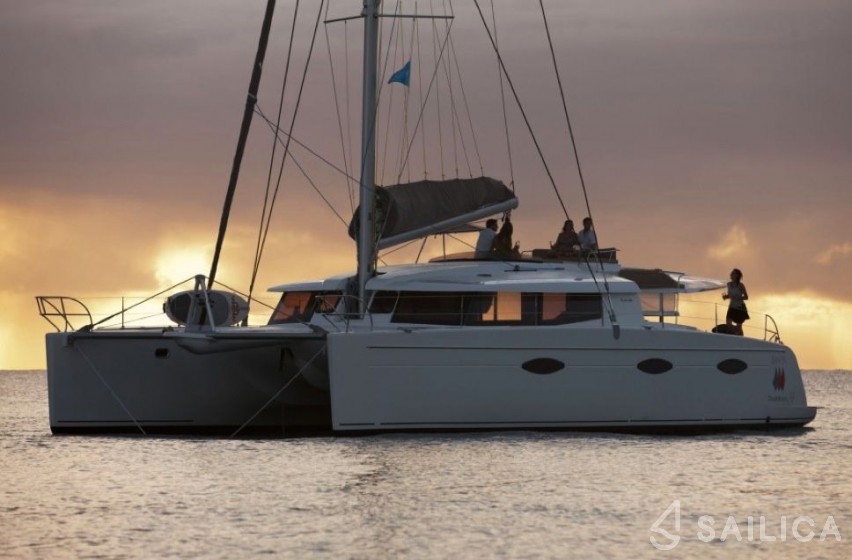 Victoria 67 - Yacht Charter Sailica