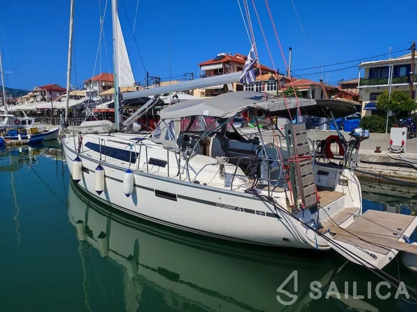 Bavaria 41 Cruiser - Yacht Charter Sailica