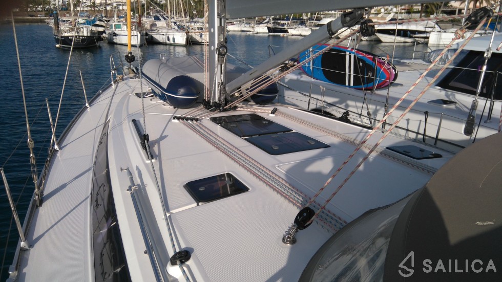 Bavaria 46 Cruiser - Yacht Charter Sailica