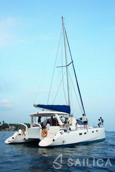 Leopard 43 - Yacht Charter Sailica