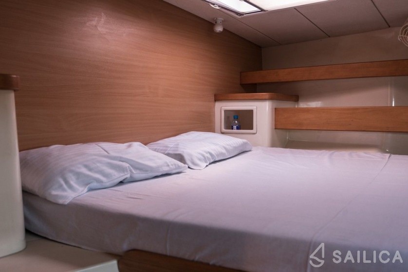 Leopard 43 - Yacht Charter Sailica
