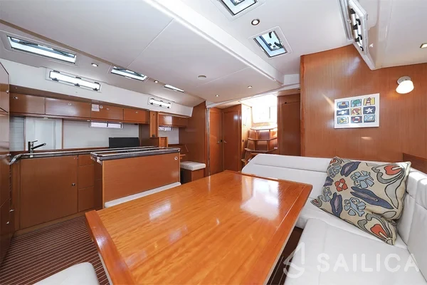 Bavaria 55 Cruiser - Yacht Charter Sailica