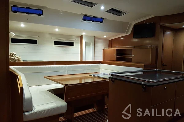 Bavaria 55 Cruiser - Yacht Charter Sailica