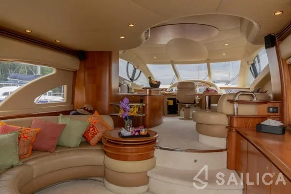 Azimut 55 - Yacht Charter Sailica