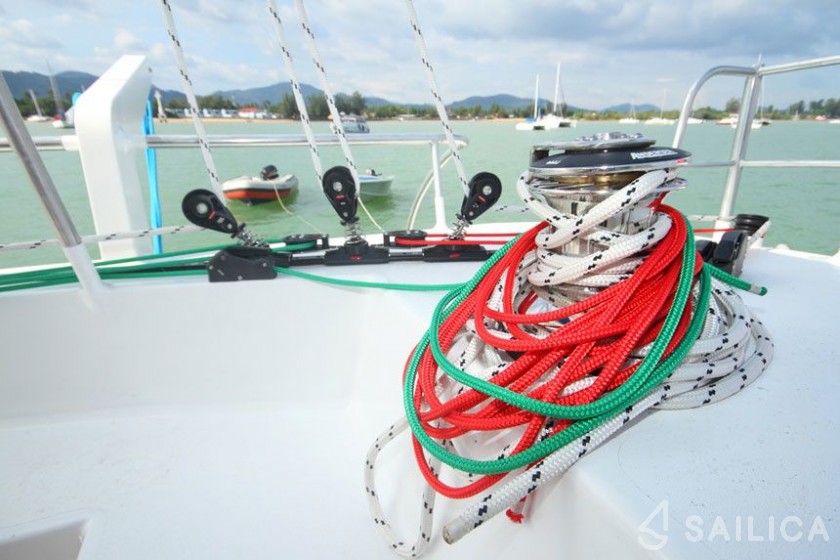Custom Built - Yacht Charter Sailica