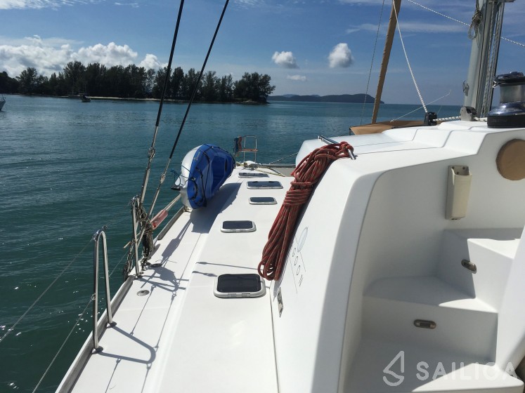Lagoon 440 - Yacht Charter Sailica