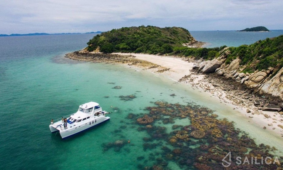 Powerplay 52 - Yacht Charter Sailica